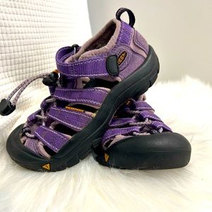 Keen Newport H2 Heliotrope Kids Purple black Sandals land Water Shoes